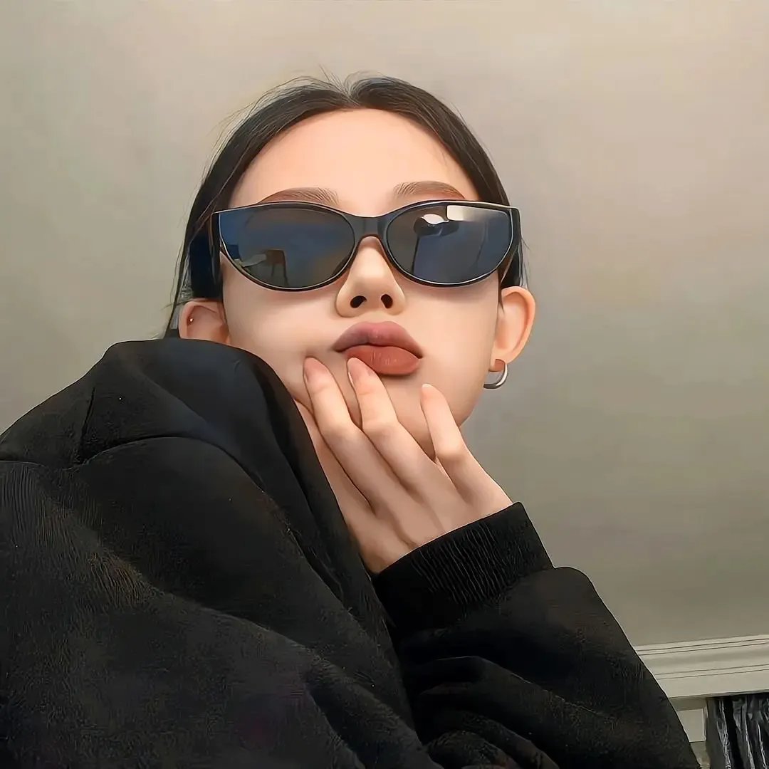 女孩，母亲与恶魔